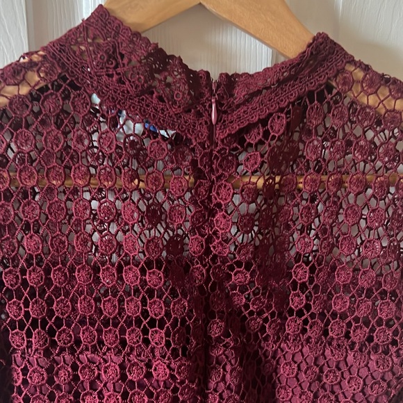 SHE + SKY CROCHET DRESS LIKE NEW - Picture 5 of 7